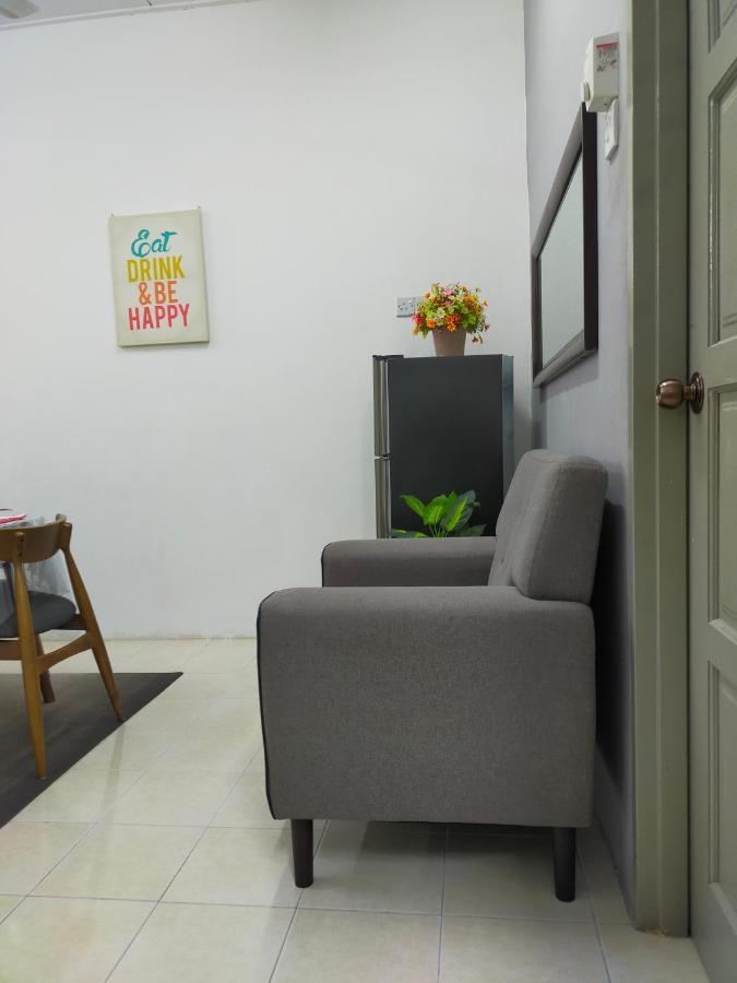 D'Port Dicksonmuslimonly Homestay Buitenkant foto