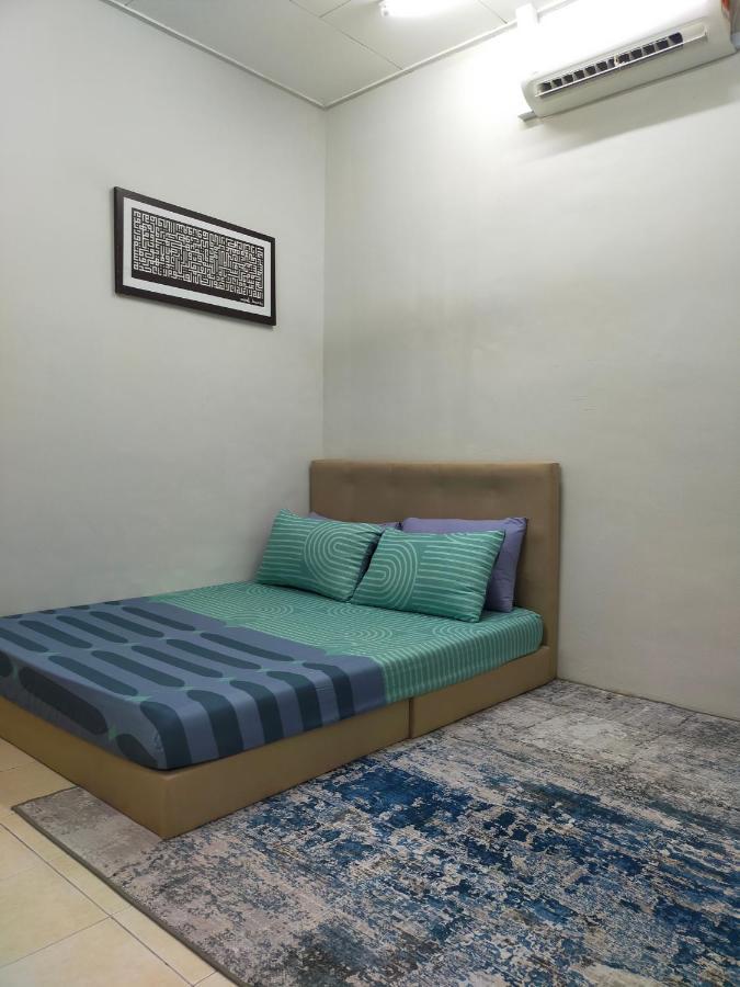 D'Port Dicksonmuslimonly Homestay Buitenkant foto