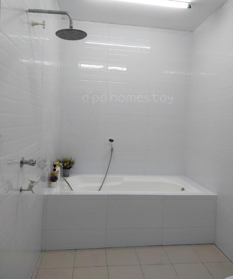 D'Port Dicksonmuslimonly Homestay Buitenkant foto